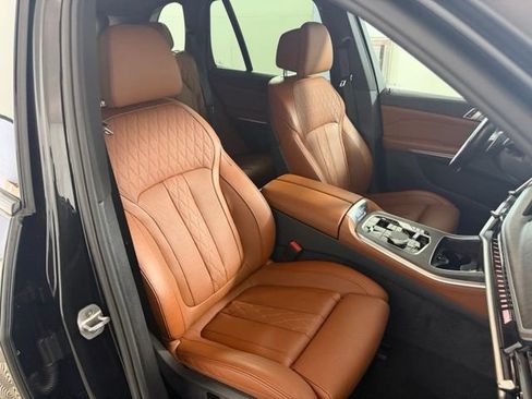 Used 2025 BMW X5 M60i w/ Parking Assistance Package AWD/4WD image 23