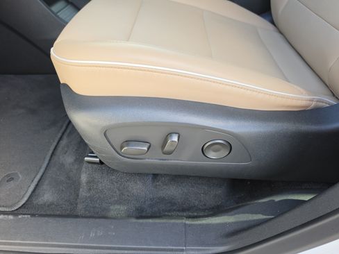 Certified 2026 Buick Enclave Preferred FWD image 17