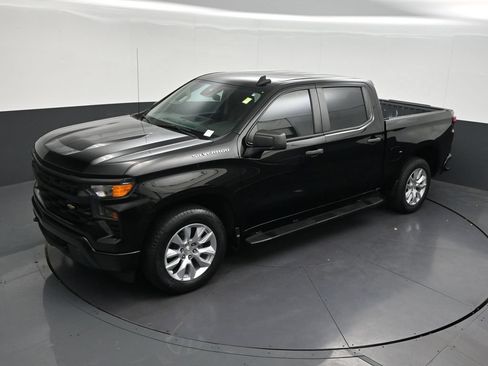 Used 2022 Chevrolet Silverado 1500 Custom RWD image 19