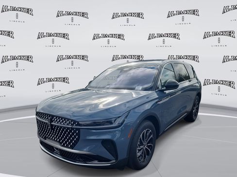 New 2026 Lincoln Nautilus Premier image 1