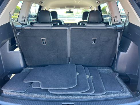 Used 2023 Volkswagen Atlas SE FWD image 32