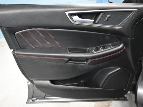 Used 2024 Ford Edge ST-Line AWD/4WD image 4