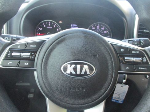Used 2021 Kia Sportage LX w/ LX Fwd Popular Package image 21