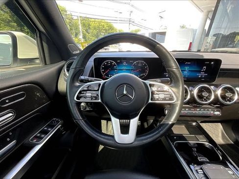 Certified 2021 Mercedes-Benz GLB 250 4MATIC image 10