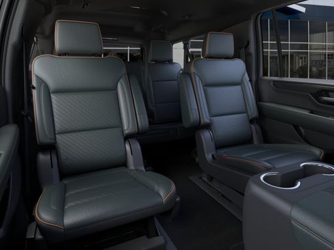 New 2026 GMC Yukon XL AT4 w/ AT4 Premium Package AWD/4WD image 17
