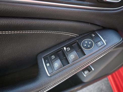 Used 2018 Mercedes-Benz CLA 250 image 14