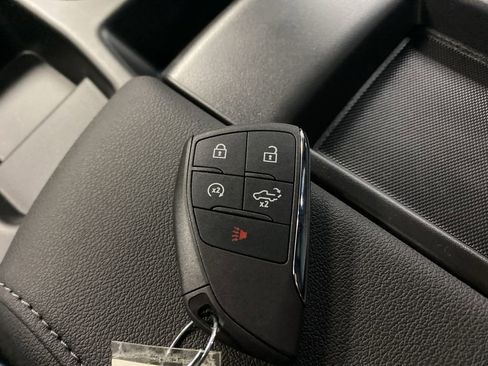 New 2025 GMC Sierra 3500 SLE w/ SLE Value Package image 35