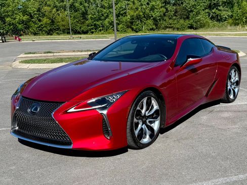 Used 2018 Lexus LC 500 Coupe w/ Sport Package RWD image 2