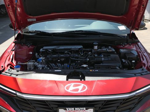 Used 2025 Hyundai Elantra Sport w/ Cargo Package FWD image 26