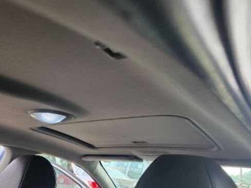 Used 2010 Pontiac G6 Sedan image 11