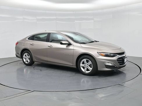 Used 2023 Chevrolet Malibu LT FWD image 58