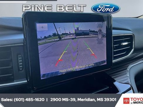 Used 2023 Ford Explorer Limited image 15