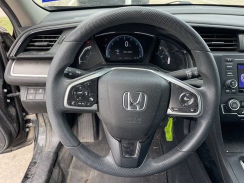 Used 2019 Honda Civic LX image 10