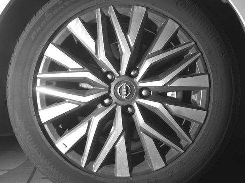 Used 2025 Nissan Altima 2.5 SV image 13