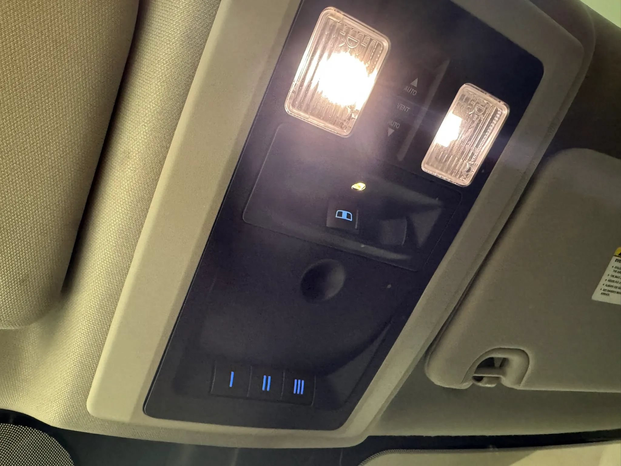 Used 2015 RAM 1500 Limited AWD/4WD image 22