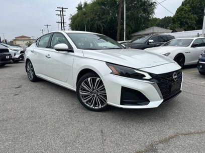 Used 2025 Nissan Altima 2.5 SL
