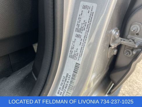 Used 2025 RAM 1500 Laramie image 33