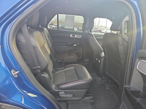 Certified 2023 Ford Explorer ST-Line image 8