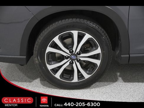 Used 2022 Subaru Forester Limited AWD/4WD image 23