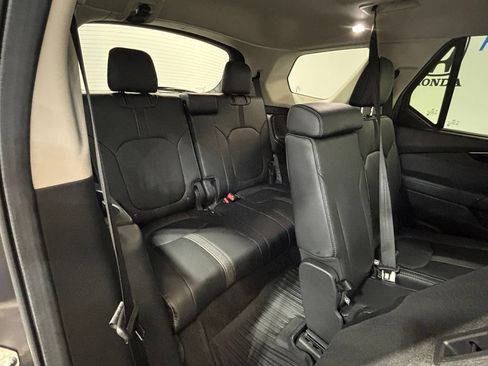 Certified 2025 Honda Pilot EX-L image 35