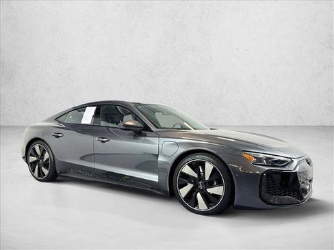 Used 2025 Audi RS e-tron GT performance AWD/4WD image 3