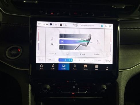 New 2025 Jeep Grand Cherokee Limited w/ Trailer Tow Package image 21