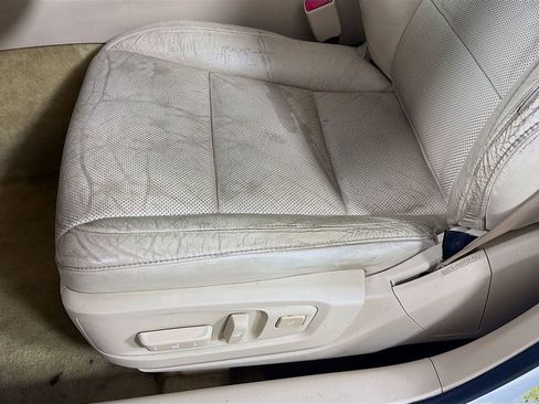Used 2013 Lexus ES 350 w/ Luxury Pkg FWD image 24