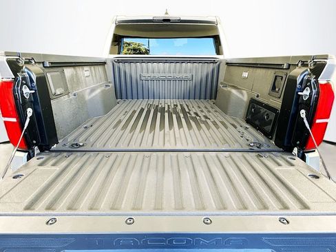 Certified 2025 Toyota Tacoma TRD Sport image 24