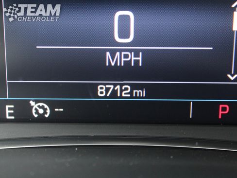 Certified 2023 GMC Acadia SLE w/ Driver Convenience Package image 14