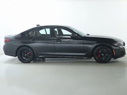 Certified 2023 BMW 530e xDrive w/ Premium Package AWD/4WD image 12