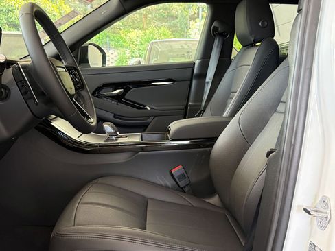 New 2026 Land Rover Range Rover Evoque S AWD/4WD image 5