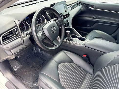 Used 2023 Toyota Camry SE FWD image 23