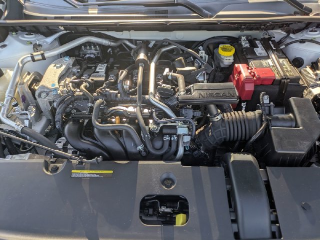 Used 2024 Nissan Sentra SV FWD image 11