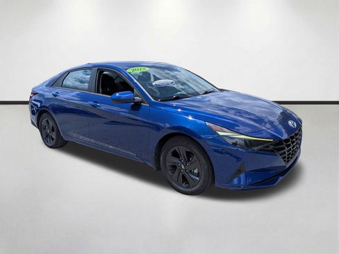 Used 2022 Hyundai Elantra SEL FWD image 1
