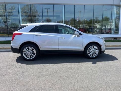 Used 2019 Cadillac XT5 Premium Luxury AWD/4WD image 10