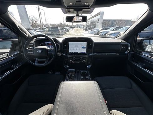 Certified 2022 Ford F150 XLT w/ Equipment Group 302A High image 3