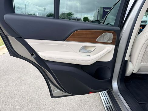 Used 2022 Mercedes-Benz GLE 350 image 13