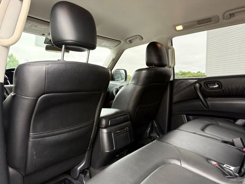 Used 2021 Nissan Armada SV AWD/4WD image 20