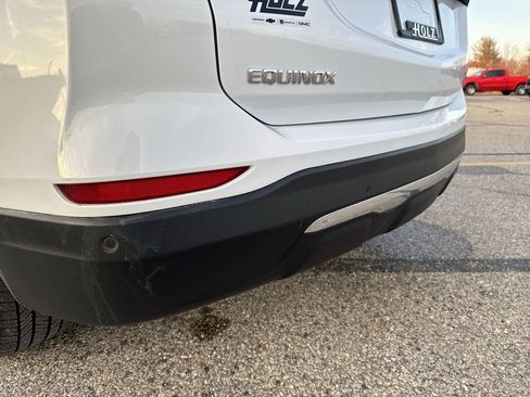 Certified 2024 Chevrolet Equinox LT image 4