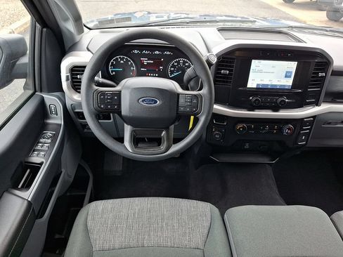 Used 2023 Ford F150 XLT AWD/4WD image 2
