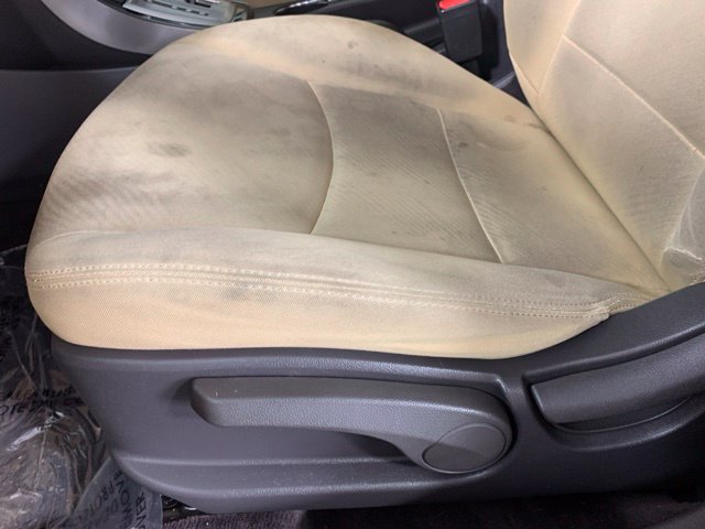 Used 2011 Hyundai Elantra GLS w/ Navigation Pkg 4 FWD image 19