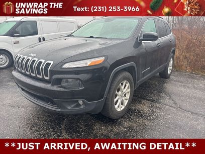 Used 2017 Jeep Cherokee Latitude w/ Comfort/Convenience Group