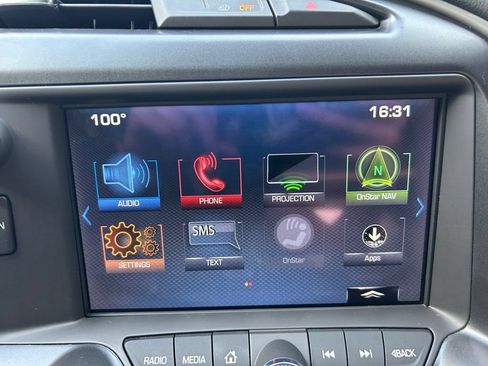 Used 2017 Chevrolet Corvette Stingray Coupe w/ Battery Protection Package RWD image 23