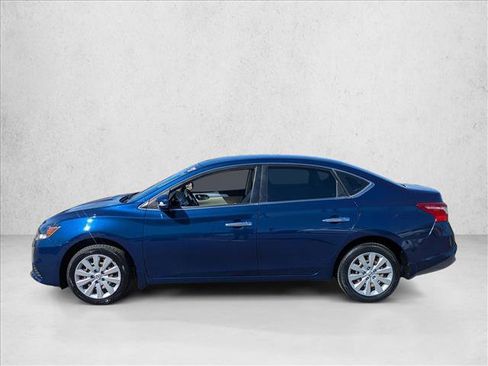 Used 2017 Nissan Sentra S image 8