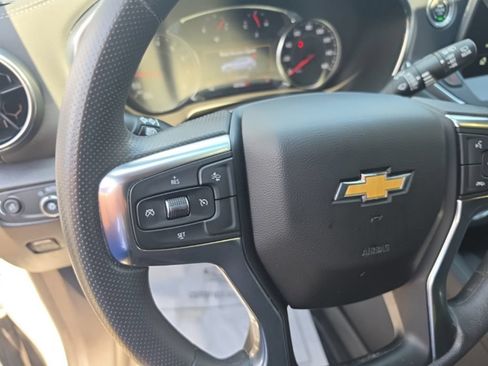 Used 2024 Chevrolet Blazer LT w/ Convenience Package FWD image 19