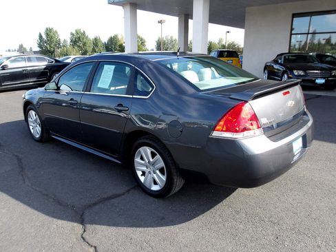Used 2011 Chevrolet Impala LS image 3