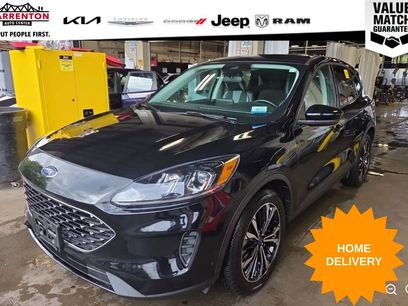 Used 2021 Ford Escape SE w/ SE Sport Appearance Package