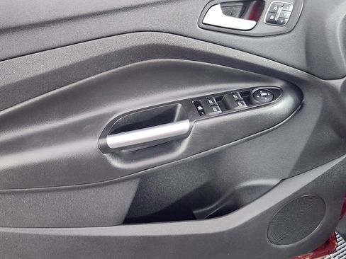 Used 2016 Ford Escape Titanium image 16