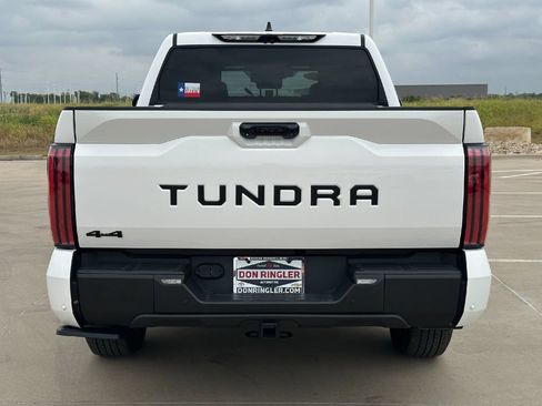 Used 2025 Toyota Tundra Limited AWD/4WD image 4