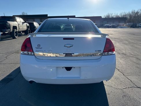Used 2010 Chevrolet Impala LTZ image 7